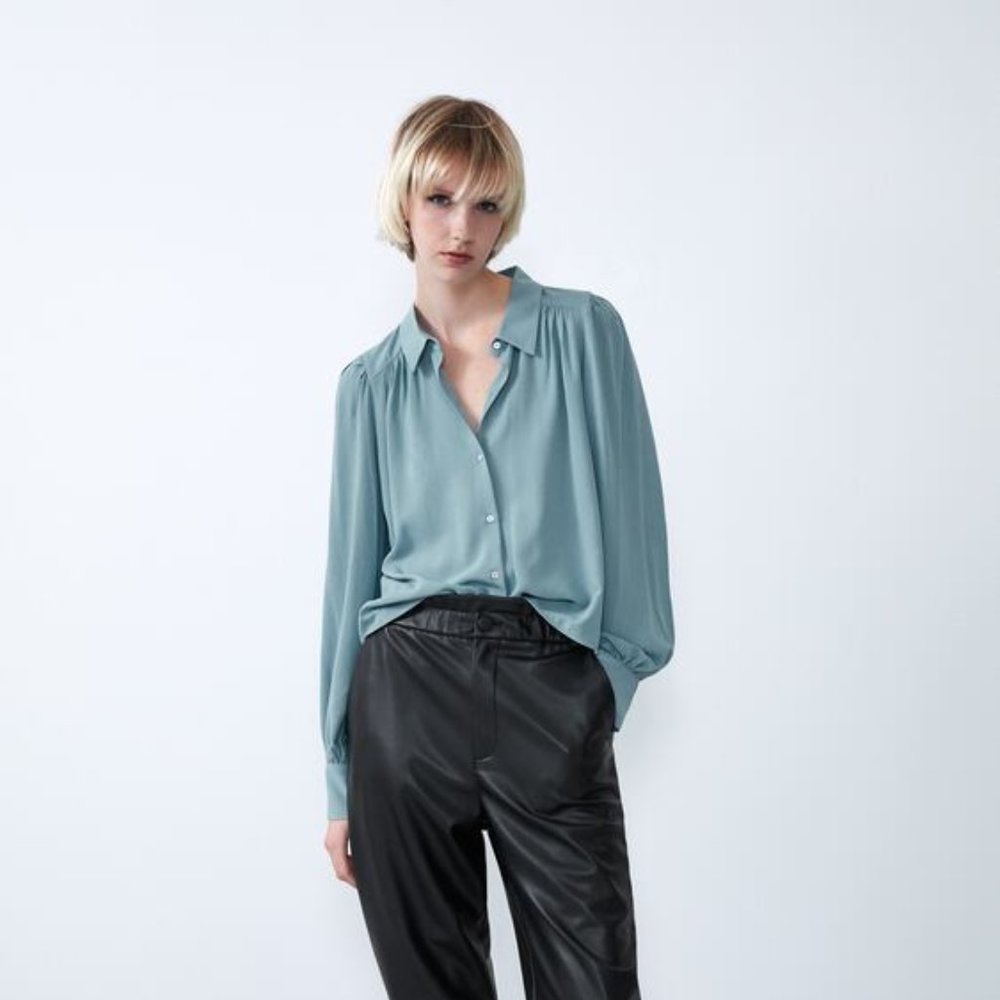 LOOSE - FITTING SHIRT - Picture 1 of 3